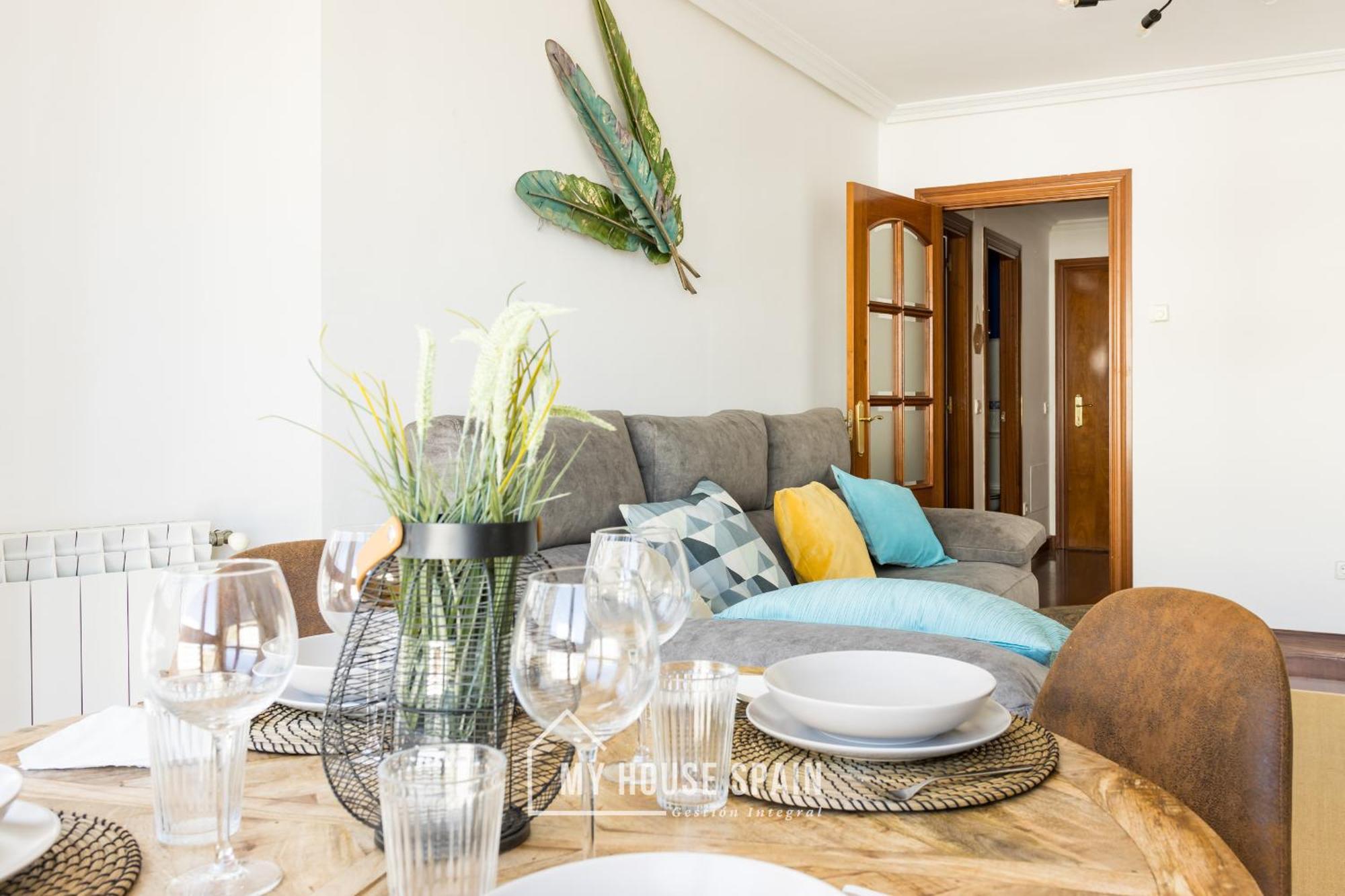 Myhousespain - Playa De Poniente, Con Vistas Al Mar Y Parking Gratuito Хихон Экстерьер фото