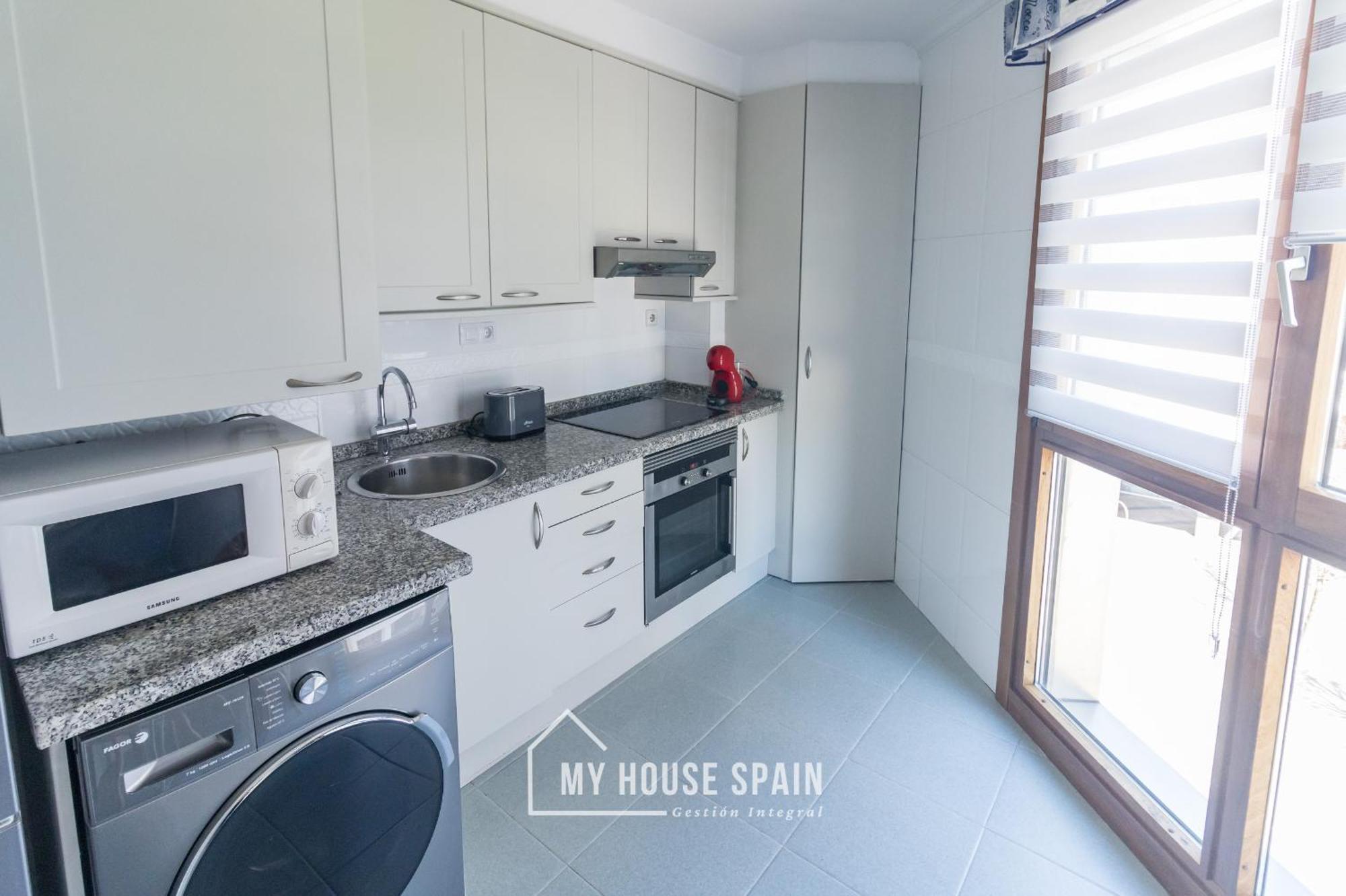 Myhousespain - Playa De Poniente, Con Vistas Al Mar Y Parking Gratuito Хихон Экстерьер фото